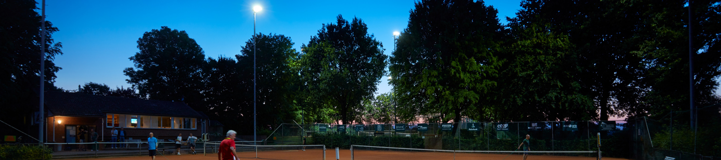 Tennisbaan Verlicht (2)