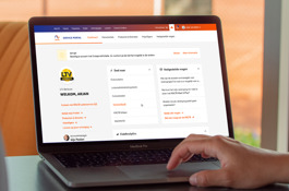 KNLTB Service Portal met laptop
