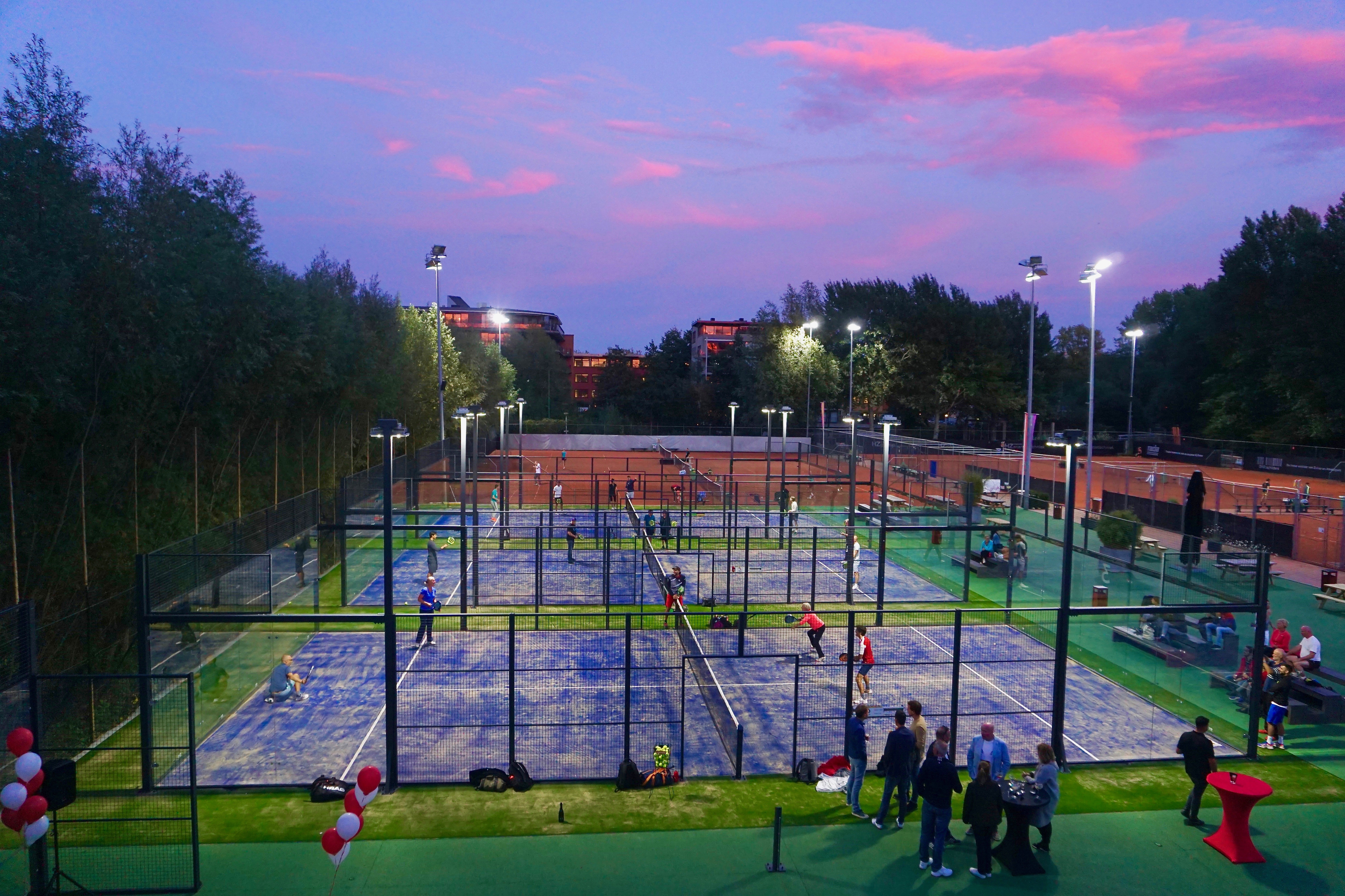 Overzichtsfoto_Opening Padelbanen Amstelpark