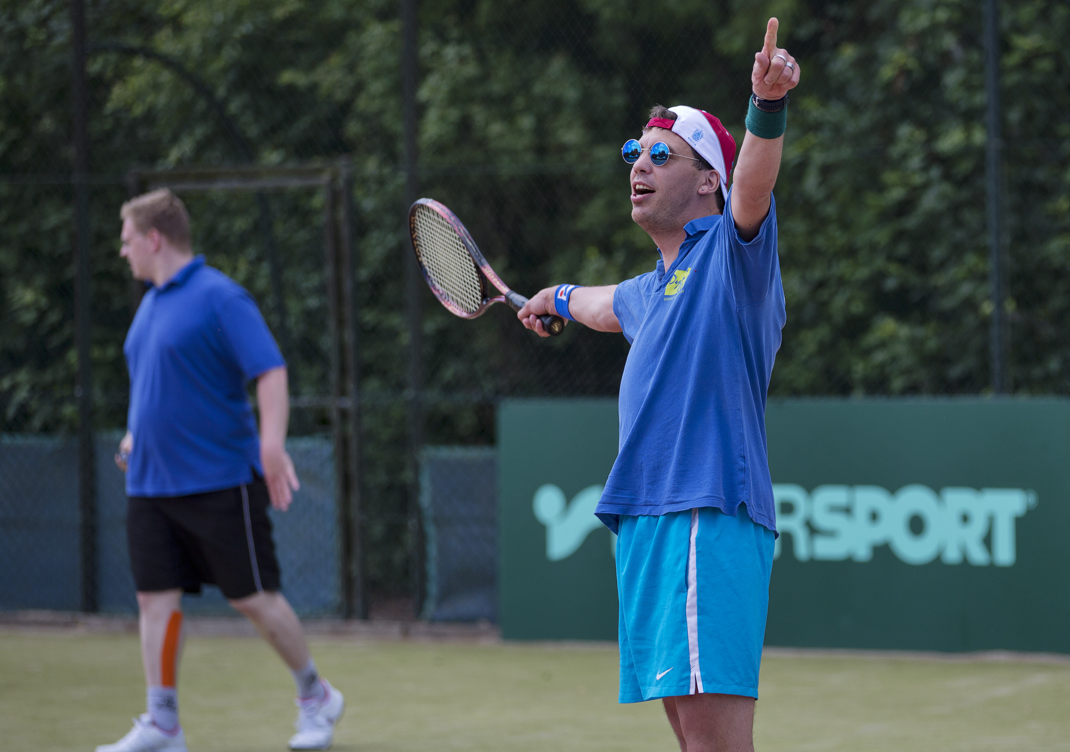 G-tennisser uitbundige gewonnen punt