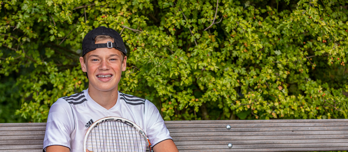 Teun op bankje Teun op bankje