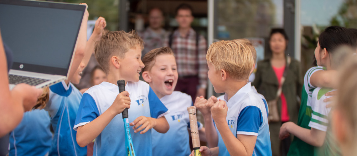 Jeugd competitie winnen team (1) Jeugd competitie winnen team (1)