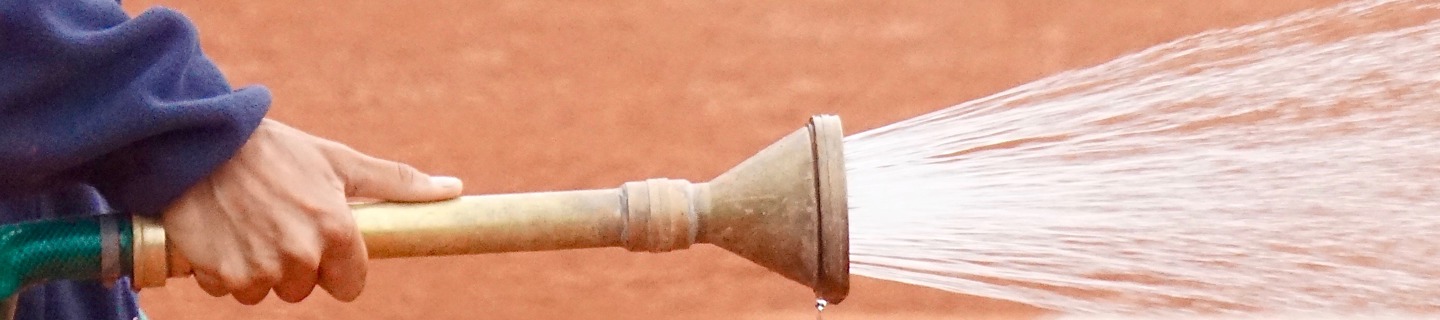 Tennisbaan Sproeien (1)